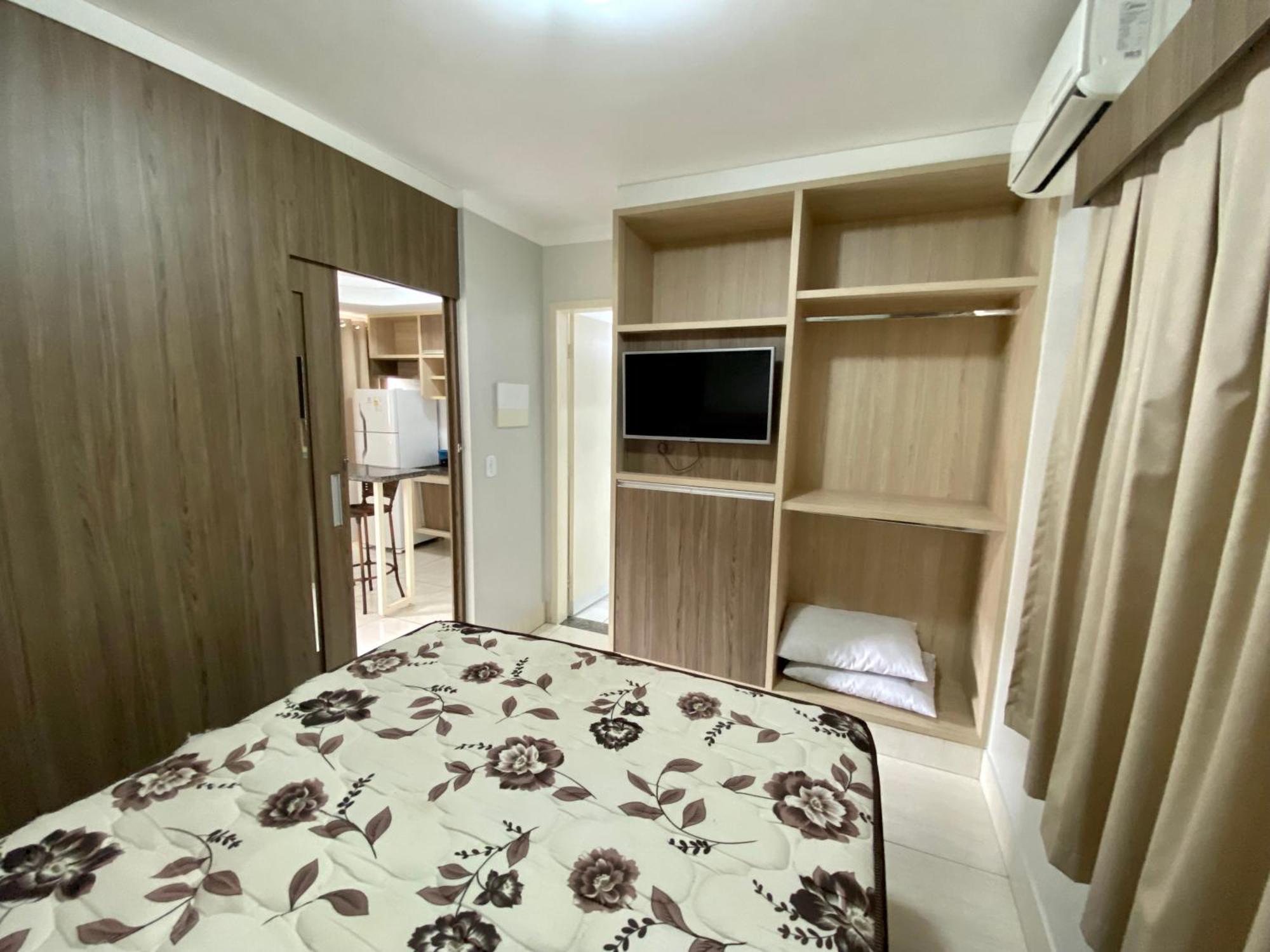 Di Roma Lacqua Caldas Novas Park 24H, Com Roupas De Cama E Banho Ngoại thất bức ảnh